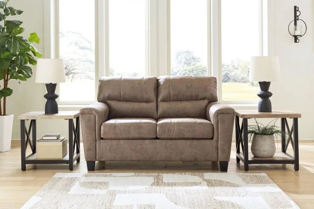 Navi Loveseat